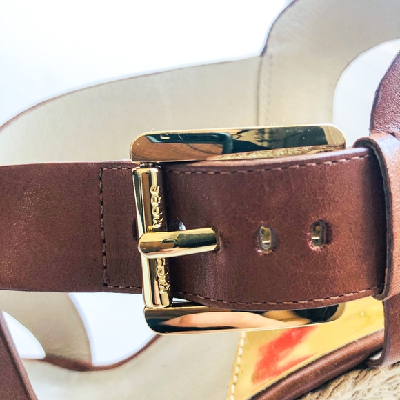 Michael Kors Giovanni Wedges - Picture 6 of 7